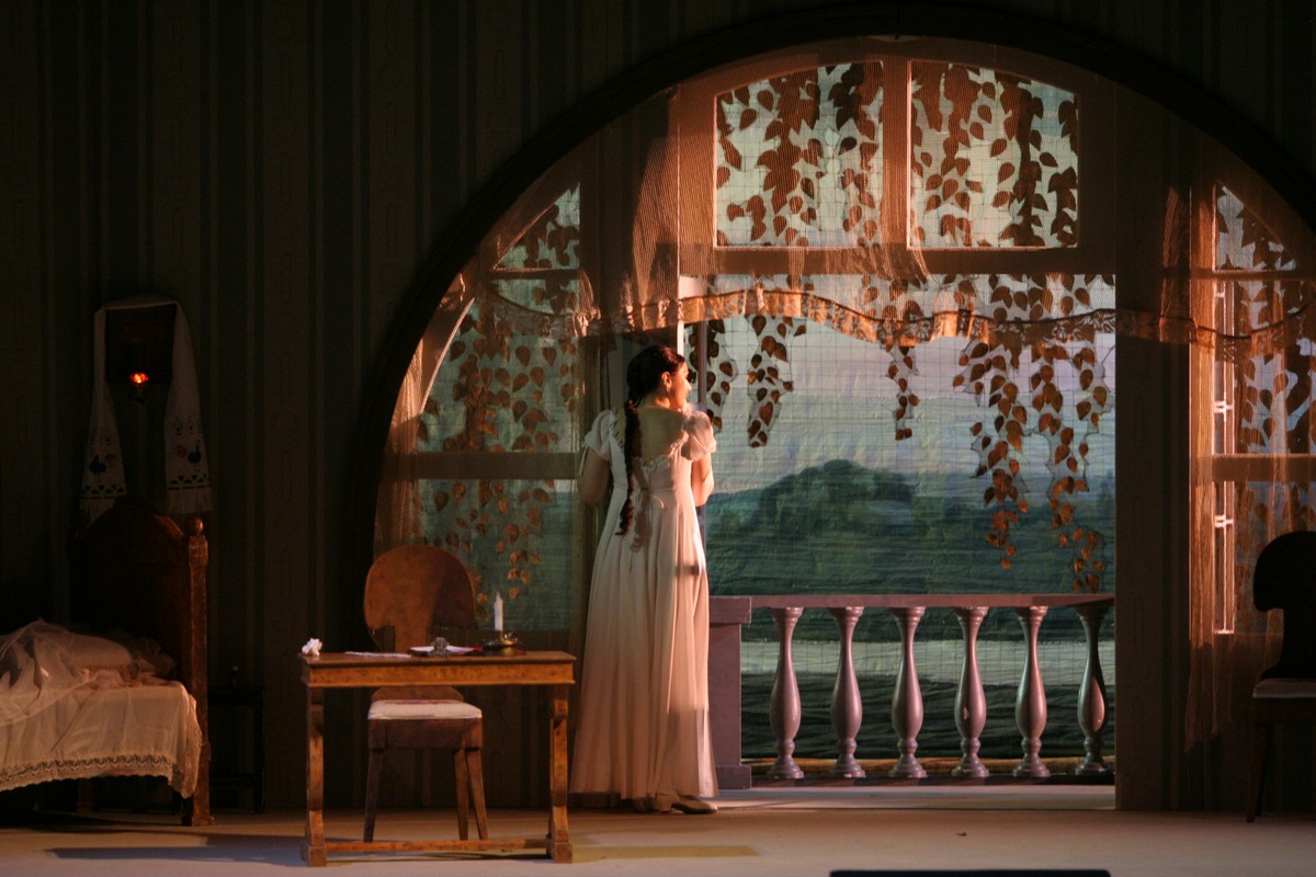 Ко дню рождения Юрия Темирканова Мариинский театр показал оперу «Евгений Онегин»